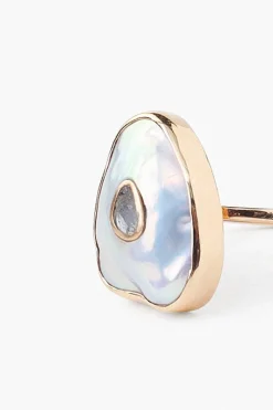 14k Oasis Ring White Pearl