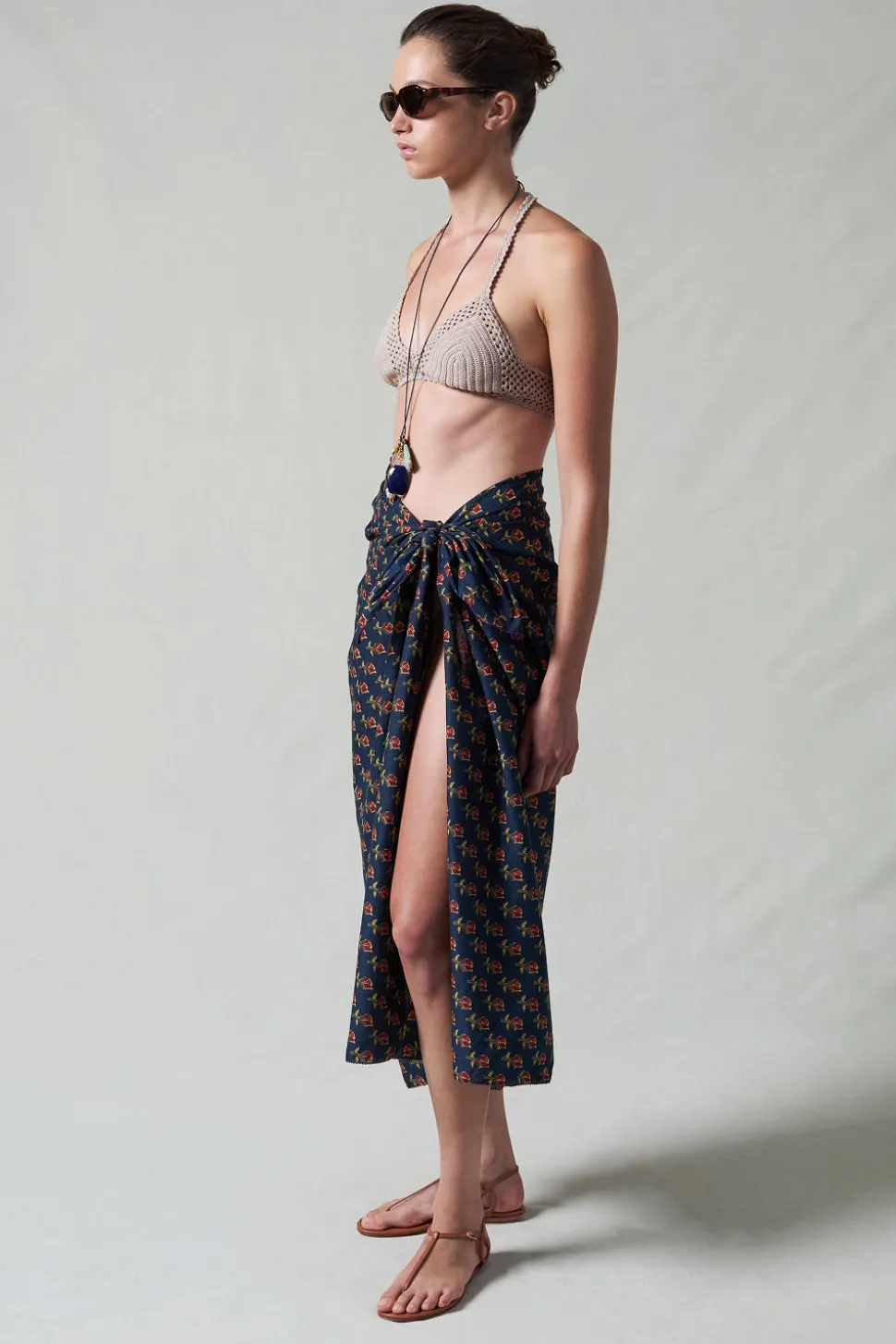 Rose Printed Sarong Midnight