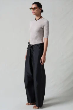 Techno Taffeta Barrel Pant Black