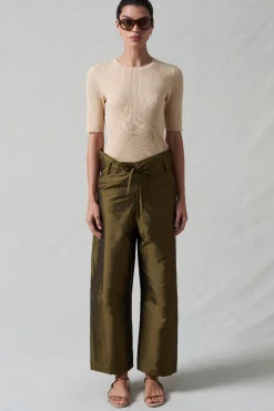 Techno Taffeta Barrel Pant Olive