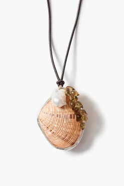 Venus Shell Charm Necklace Natural